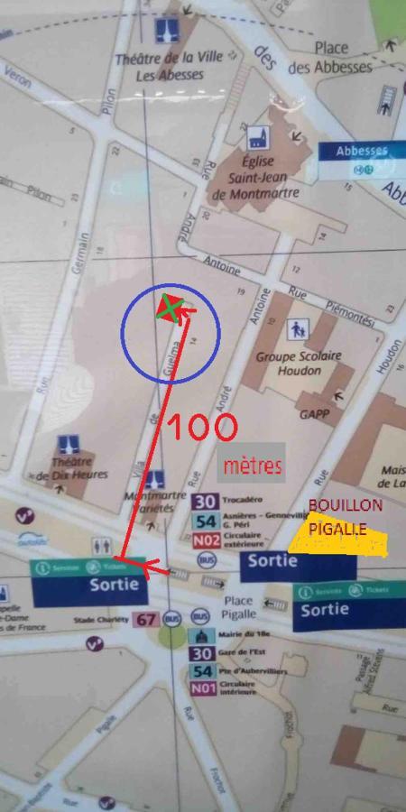 Appartamento Métro Pigalle,Garçonnière 25 m2, 3 per, cabarets théâtres,restaurants,tout confort